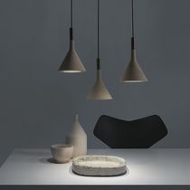 Suspension / en béton / contemporaine /...