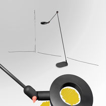 Lampe sur pied / en aluminium peint / en...