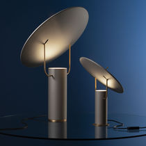 Lampe de table / en aluminium peint / en...