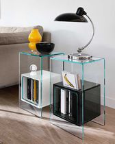 Table d'appoint contemporaine / en verre...