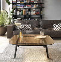 Table basse contemporaine / en bois massif...