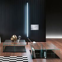 Table basse contemporaine / en verre bombé...
