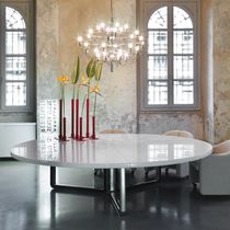 Table contemporaine / en aluminium / avec...