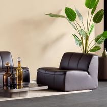 Fauteuil contemporain / en cuir / en tissu...