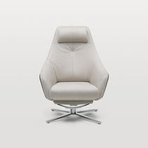 Fauteuil contemporain / en cuir / avec repose-pieds...