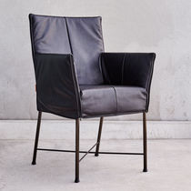 Fauteuil contemporain / en tissu / en cuir...