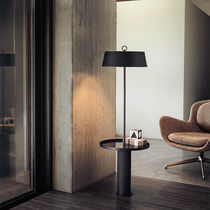 Lampe sur pied / en métal peint / contemporaine...