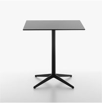 Table bistrot contemporaine / en stratifié...