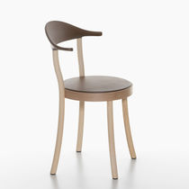 Chaise contemporaine / en polypropylène...