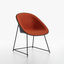 Chaise contemporaine / en plastique / en...