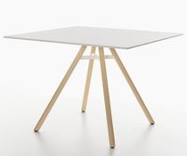 Table contemporaine / en frêne / avec piètement...