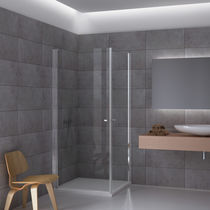 Cabine de douche en verre trempé / en inox...