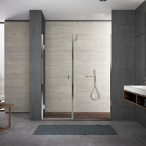 Cabine de douche en verre trempé / en inox...