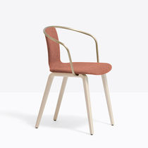 Chaise contemporaine / en tissu / en frêne...