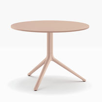 Table basse contemporaine / en bois / avec...