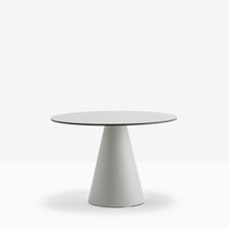 Table basse contemporaine / en polypropylène...
