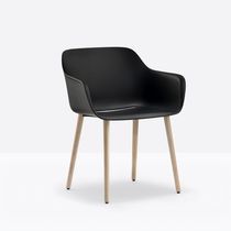 Chaise contemporaine / en polypropylène...