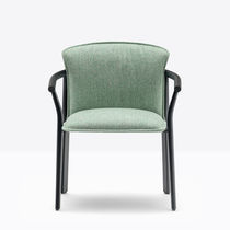 Chaise contemporaine / en cuir / avec piètement...