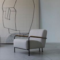 Fauteuil contemporain / en tissu / en cuir...