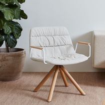Fauteuil contemporain / en mousse de polyuréthane...