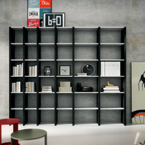 Bibliothèque d'angle / contemporaine / en...