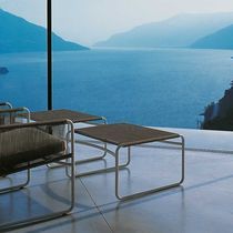 Repose-pied contemporain / en acier inoxydable...