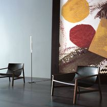 Fauteuil contemporain / en cuir / en noyer...