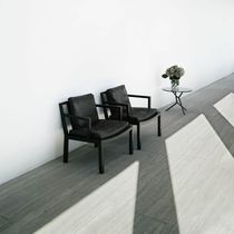 Fauteuil contemporain / en cuir / en tissu...