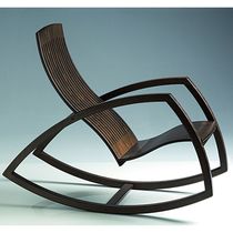 Fauteuil contemporain / en bois / à bascule