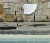 Chaise contemporaine / en tissu / cantilever