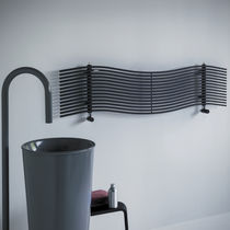 Radiateur sèche-serviettes à eau chaude...