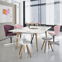 Table de réunion contemporaine / en chêne...