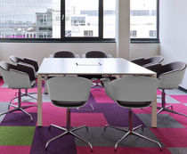Chaise visiteur contemporaine / en tissu...