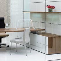 Armoire de classement basse / en cuir /...