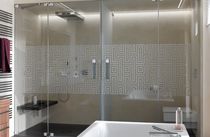 Paroi de douche battante / en niche