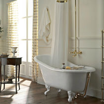 Baignoire ovale / sur pieds / à usage professionnel...