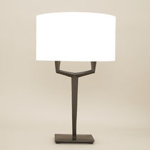 Lampe de table / en bronze / contemporaine...