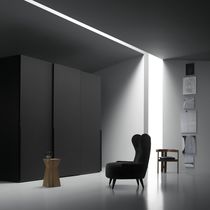 Armoire contemporaine / en bois laqué /...