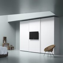 Armoire contemporaine / en bois laqué /...