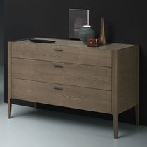 Commode contemporaine / en frêne