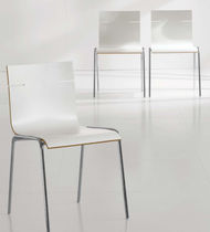 Chaise visiteur contemporaine / en contreplaqué...