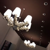 Lustre de style baroque / en polyéthylène...