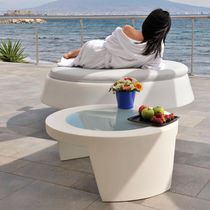 Table basse contemporaine / en verre / en...