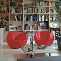 Fauteuil contemporain / en polyéthylène...