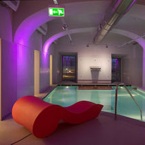Bain de soleil contemporain / en polyéthylène...
