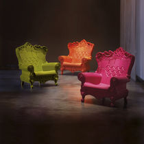 Fauteuil design nouveau baroque / en polyéthylène...