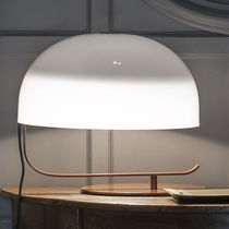 Lampe de table / en métal / en PMMA / design...