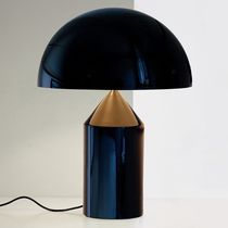 Lampe de table / en métal / design original...