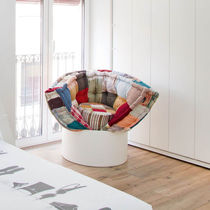 Fauteuil design original / en tissu / lit...