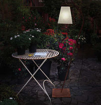 Lampe sur pied / en tissu / en fibre de...